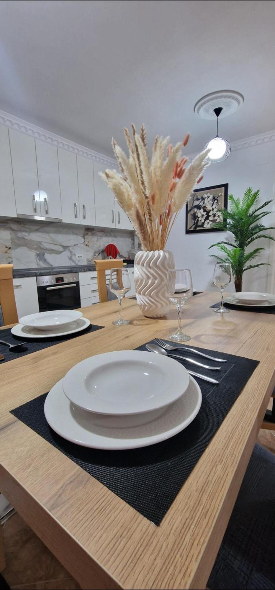 Daily Rent Apartment City Center Elbasan 6 Exterior photo